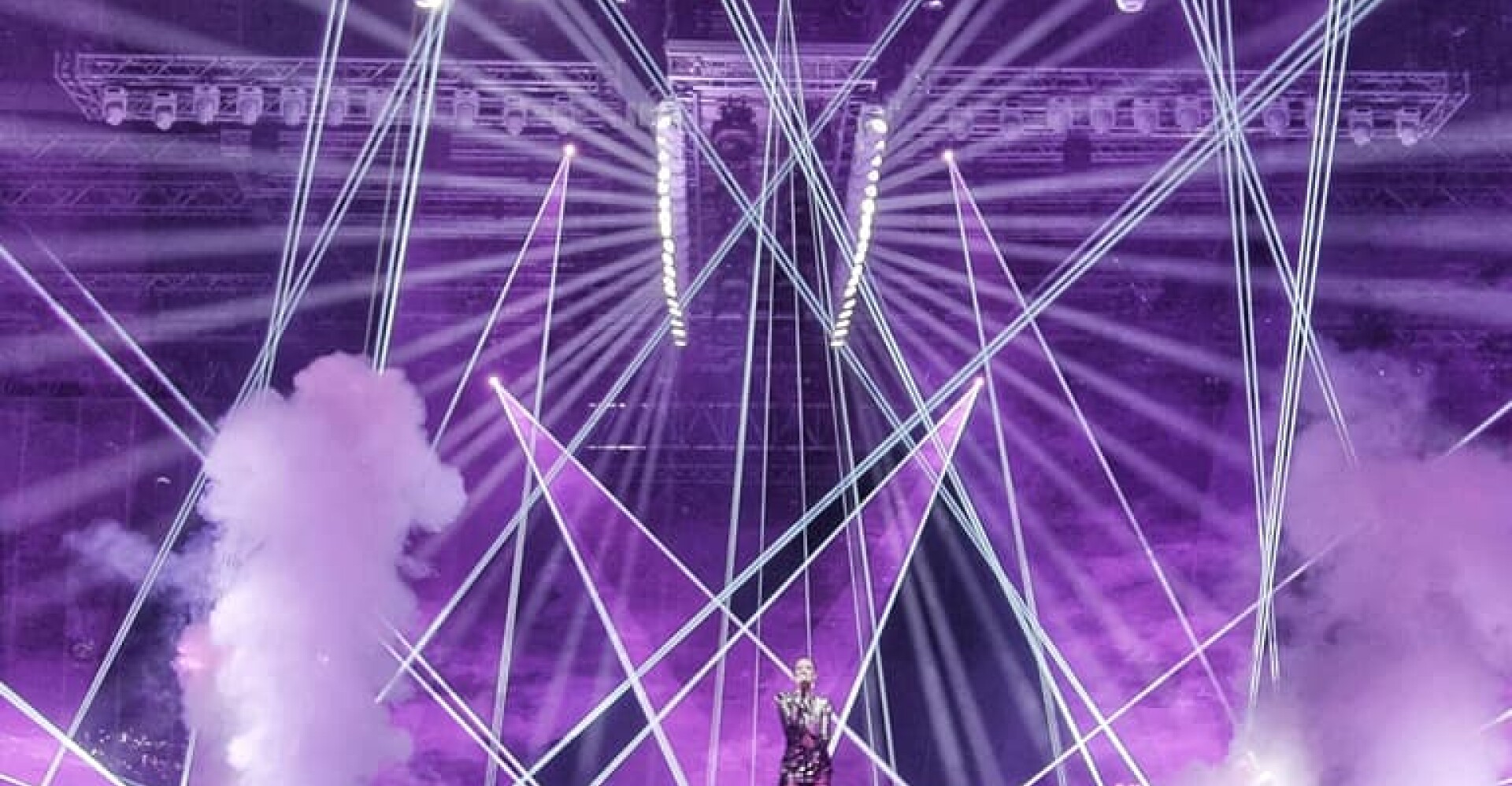 Světelná show, husí kůže zajištěna